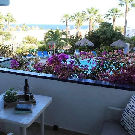 Apartment Bougainvillea Bamira *